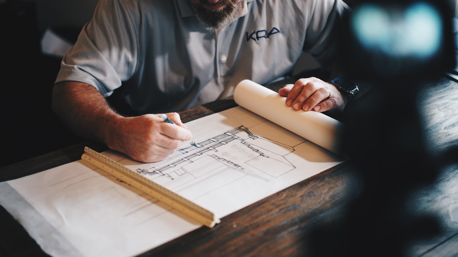 Conception — architecte au travail