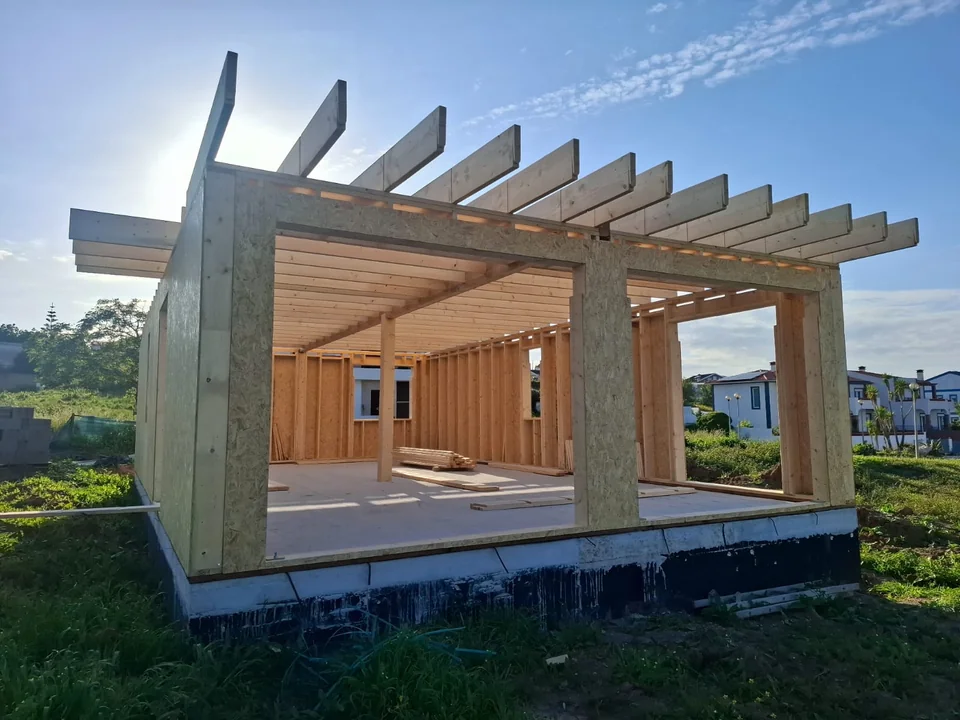 Cha&icirc;ne industrialis&eacute;e construction ossature bois